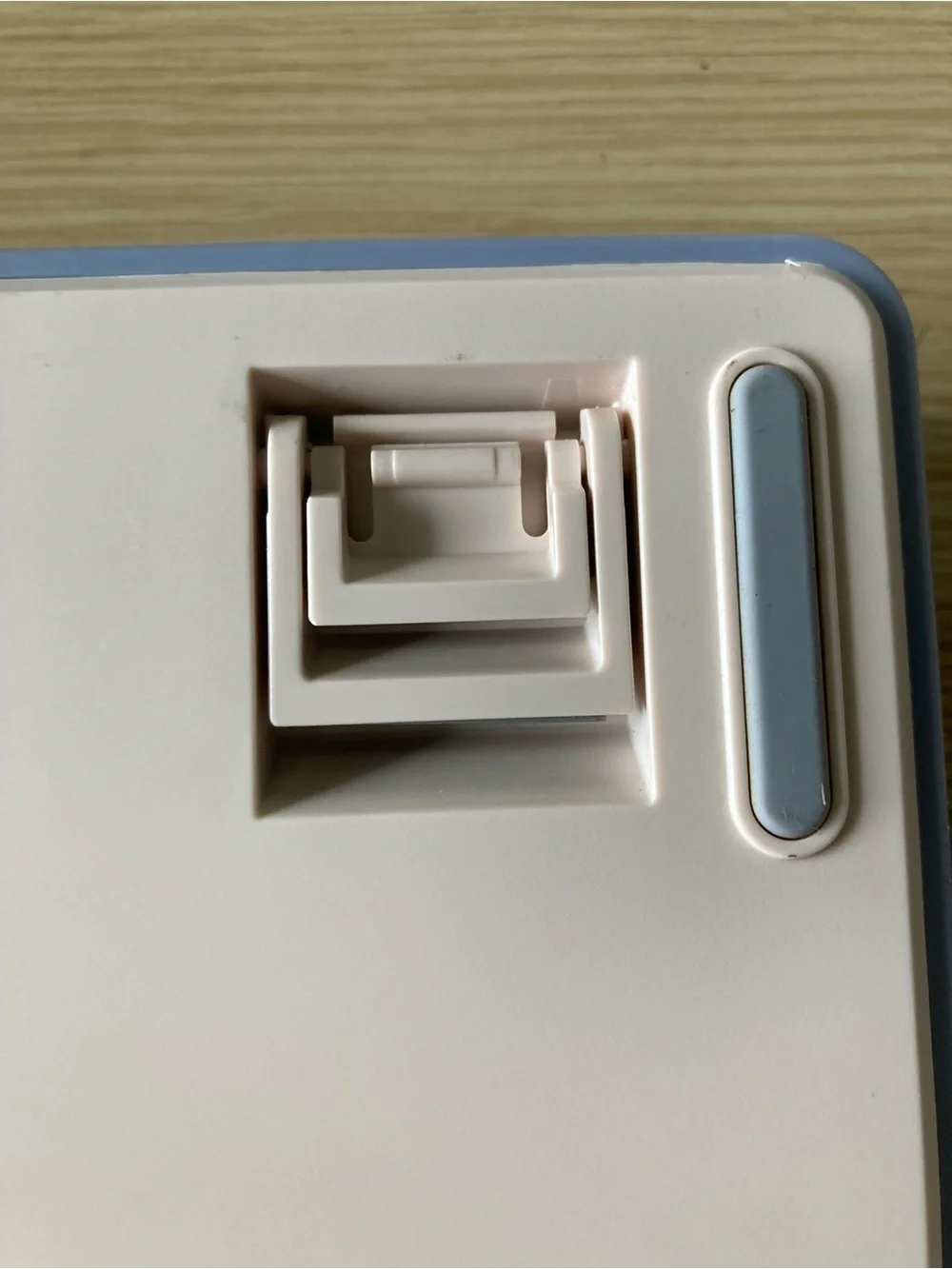 Compact Mechanical Keyboard in White & Blue with Blue Backlight